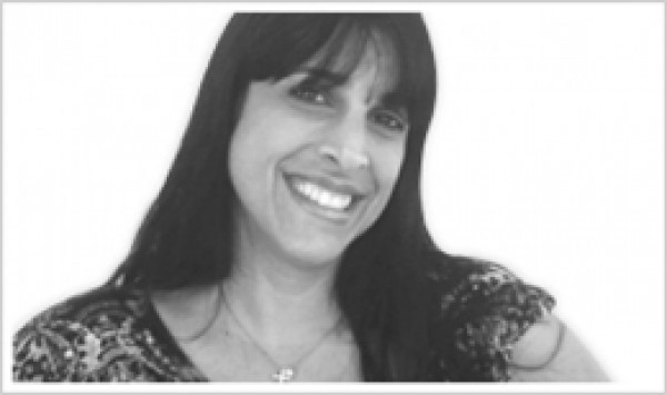 Valesca Lofti